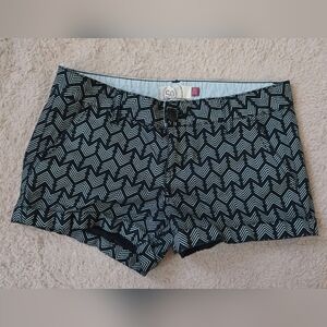 *3/$20 SO Women's Chevron Shorts - Black and White
